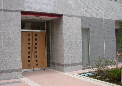 エントランス　エントラス