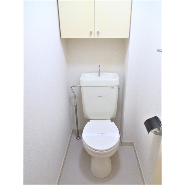 トイレ　（２３１０）