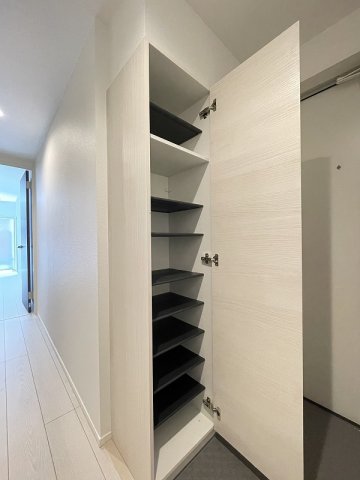 玄関　同メーカー施工例