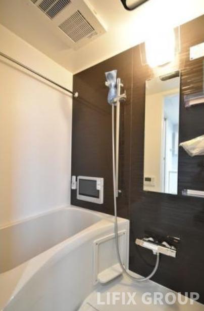 バス・シャワールーム　風呂