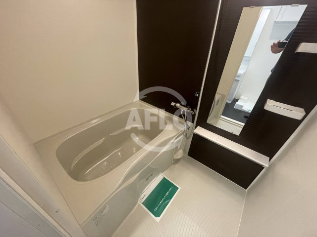 バス・シャワールーム　レジュールアッシュ塚本レジデンス　浴室