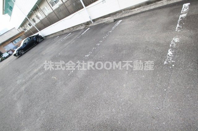 駐車場　カースペースがあります
