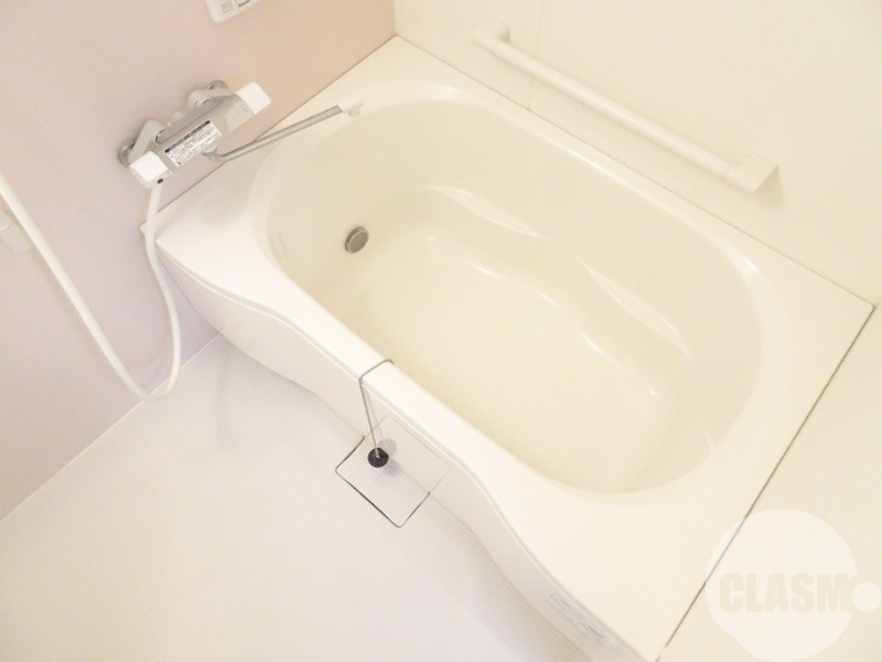 バス・シャワールーム　追い焚き機能付きバス♪