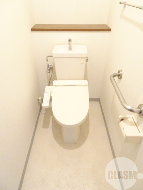 トイレ　ウォシュレット＆ウォームレット