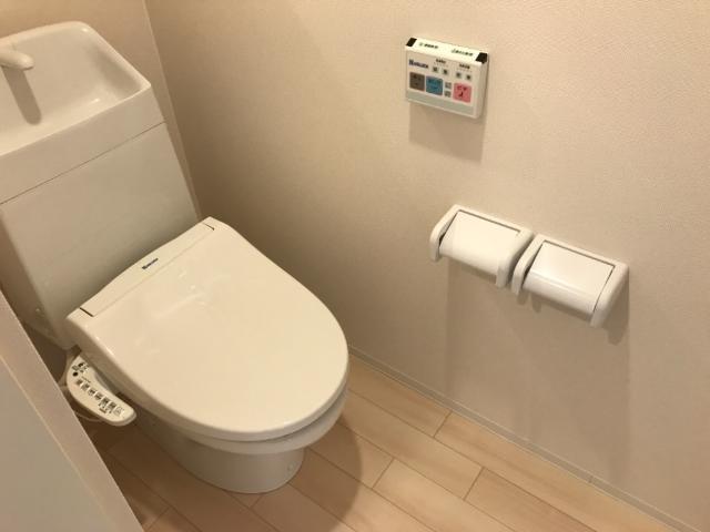 トイレ　シャワー付トイレ
