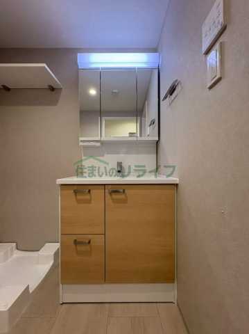 洗面設備　※参考写真です。別部屋になります。