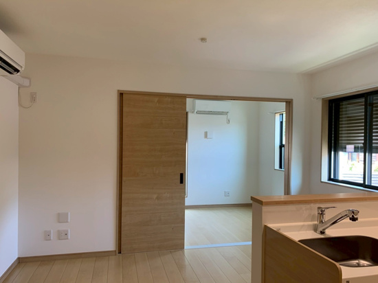 居室・リビング　広々とした洋室♪