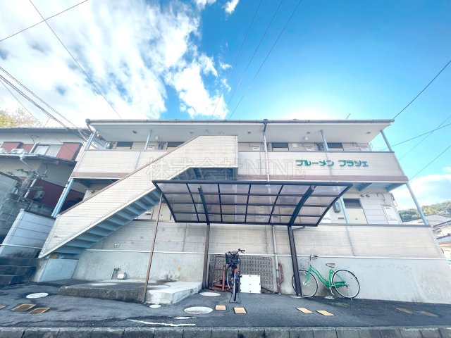 駐車場　カースペースがあります