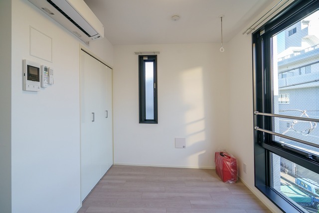 居室・リビング　2025年竣工　ストライプス東大井：居室