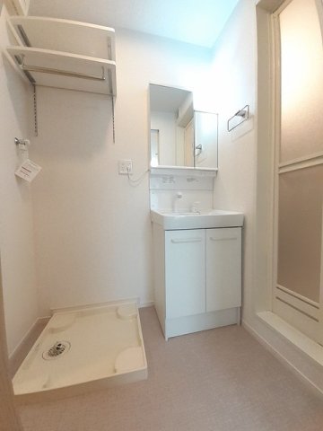 洗面設備　洗面所です