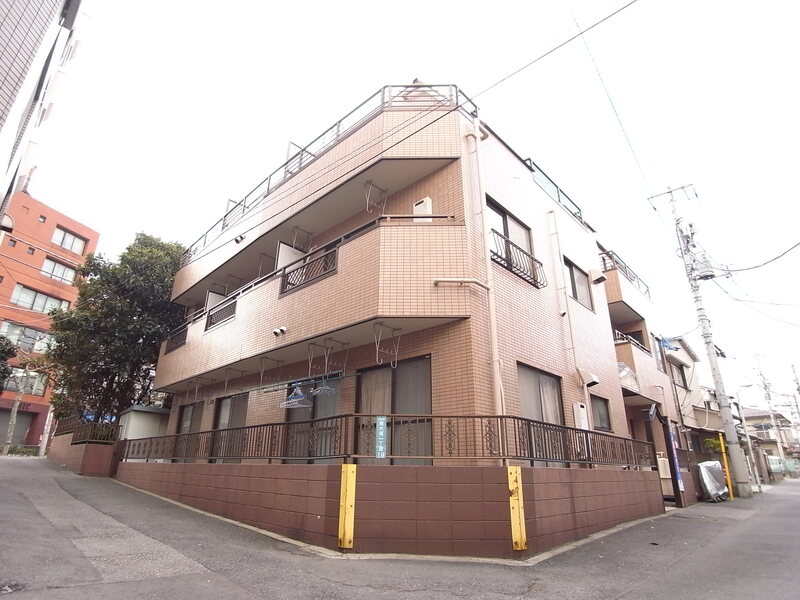 建物外観　外はこのようになっています