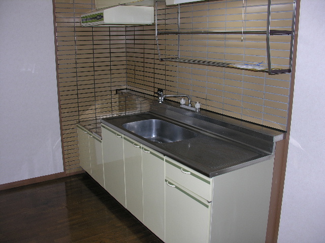 キッチン　広々キッチン