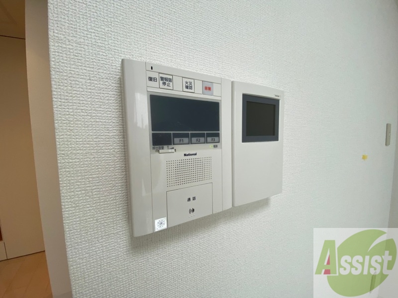 セキュリティ　インターホンで来客確認ができます。安心ですね。