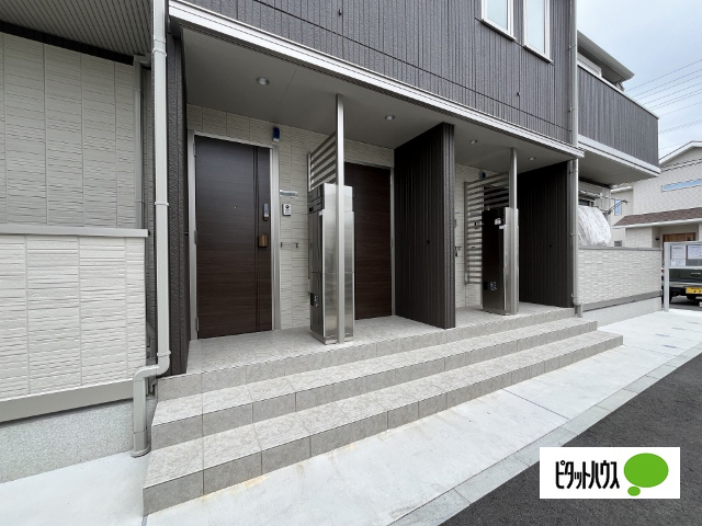 エントランス　工事中