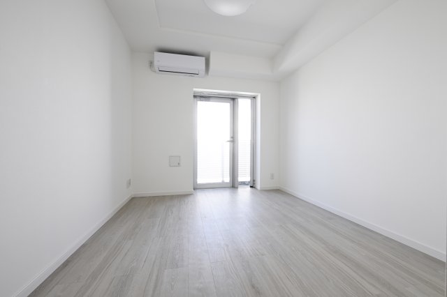 居室・リビング　※906号室参考写真