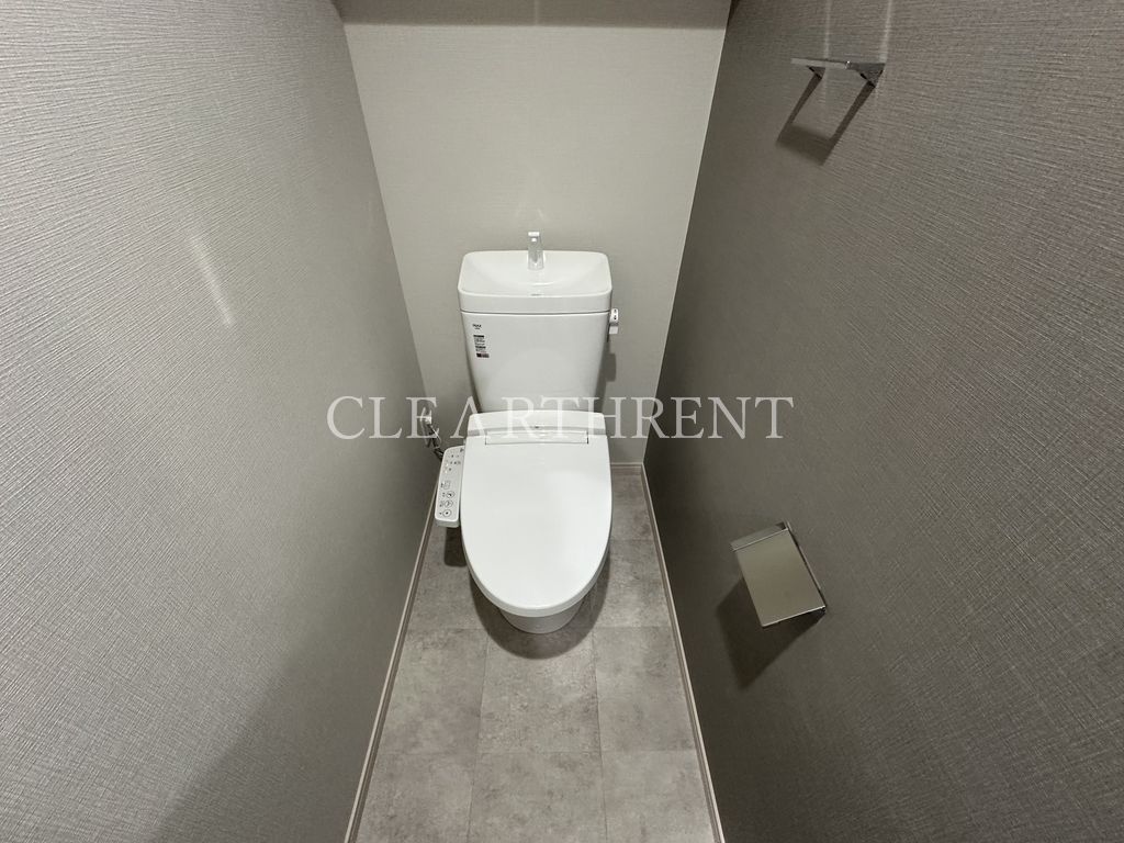 トイレ　同タイプ別住戸写真となります。現況と異なる場合がございます。