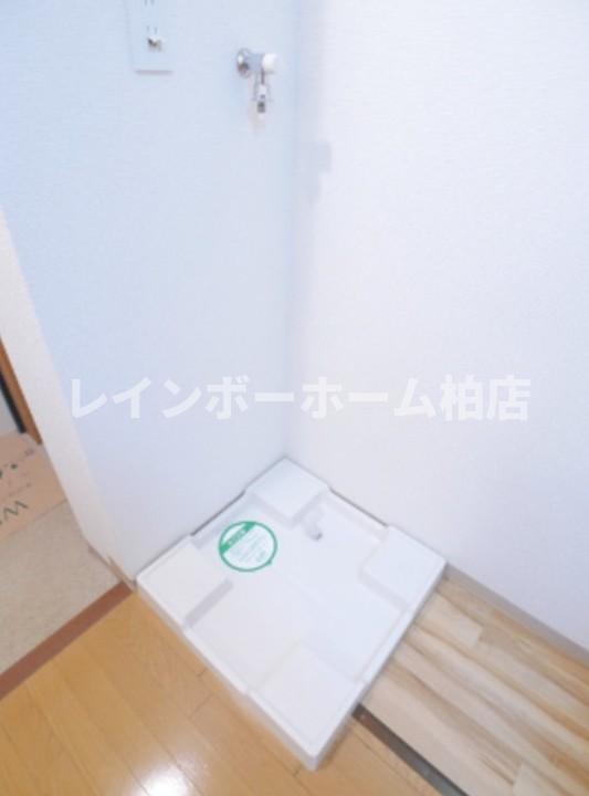 その他設備　室内洗濯機置場です