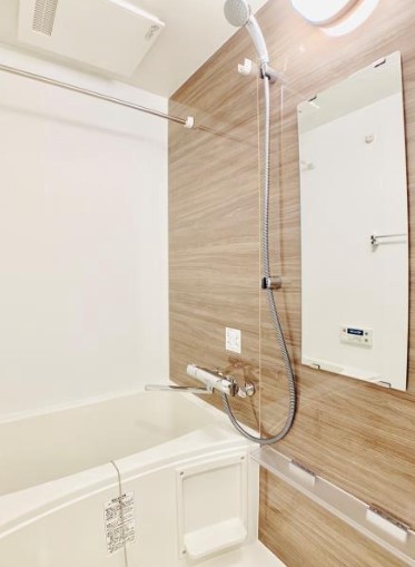 バス・シャワールーム　☆ゆっくりくつろげるお風呂☆