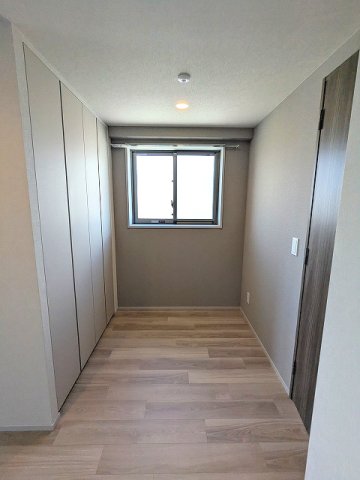 その他共有部分　1.8帖のフリースぺースで在宅ワーク可能 クローゼット付