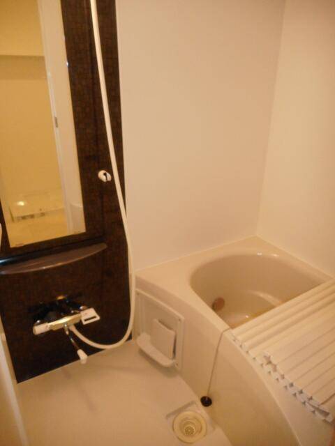 洗面設備　追焚機能付きです