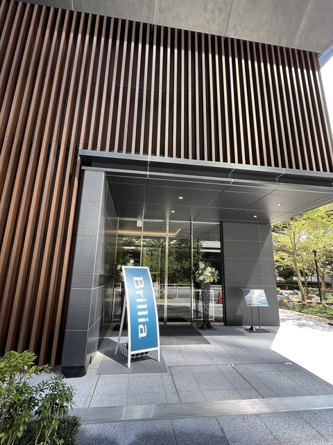 エントランス　エントランス