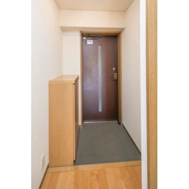 玄関　※写真は同タイプ住戸です。