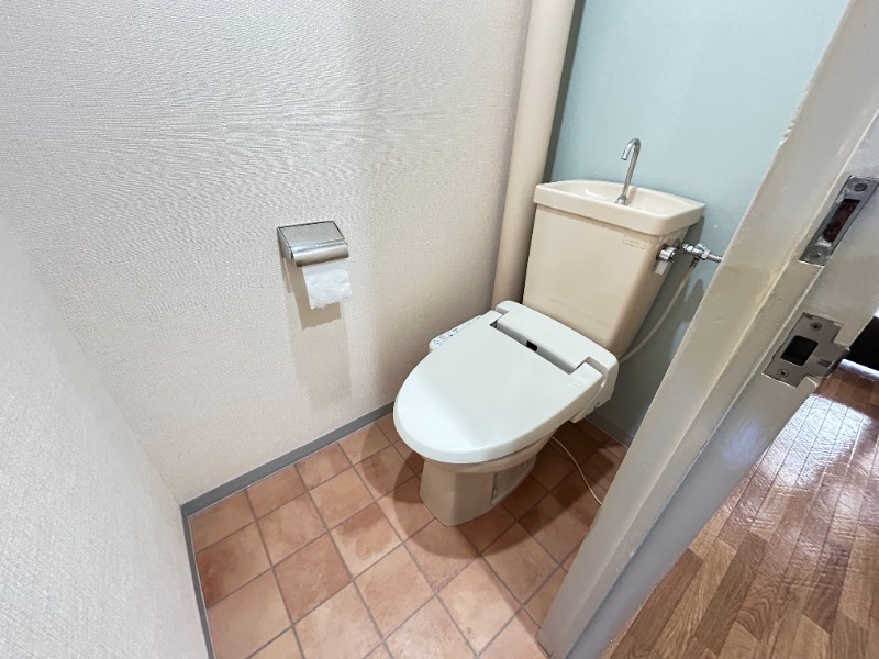 トイレ　トイレ