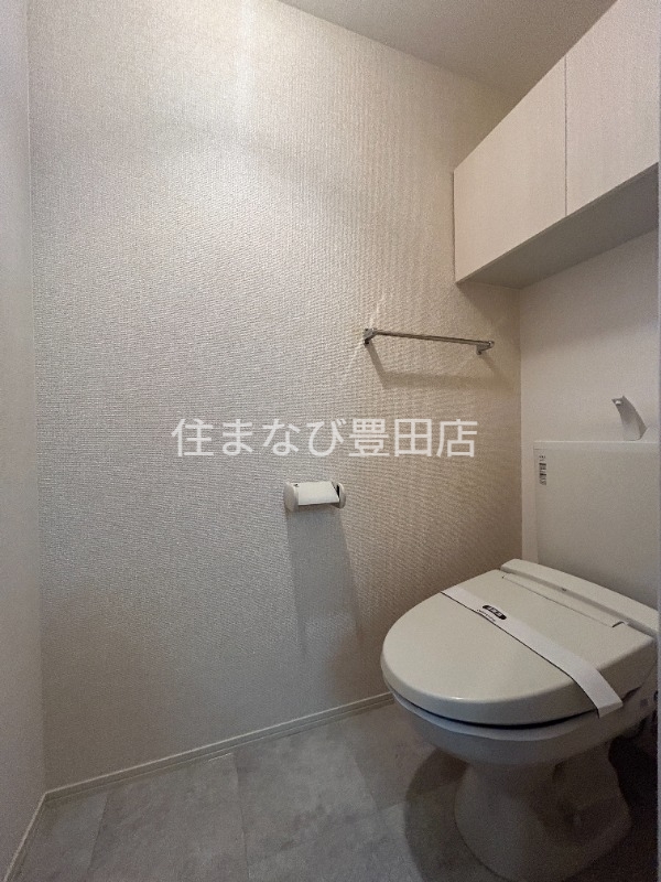 トイレ　同型タイプ