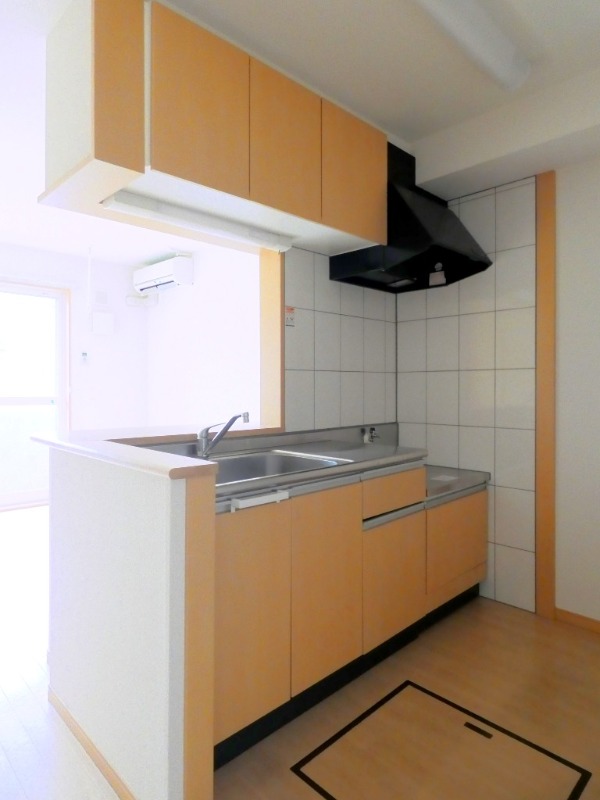 キッチン　図面と現状に相違がある場合には現状を優先．．．