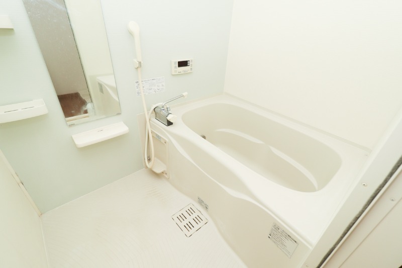 バス・シャワールーム　図面と現状に相違がある場合には現状を優先