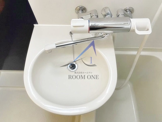 洗面設備　洗面台です。