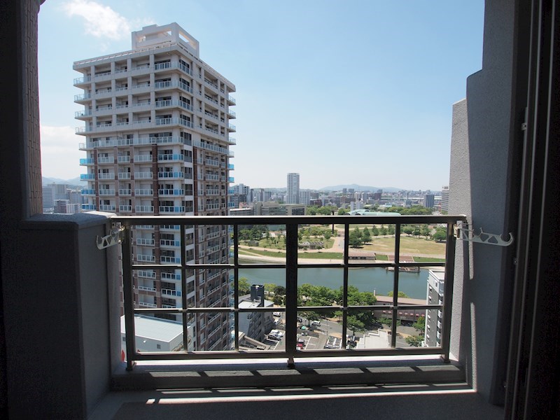 バルコニー　眺めの良いバルコニーです。