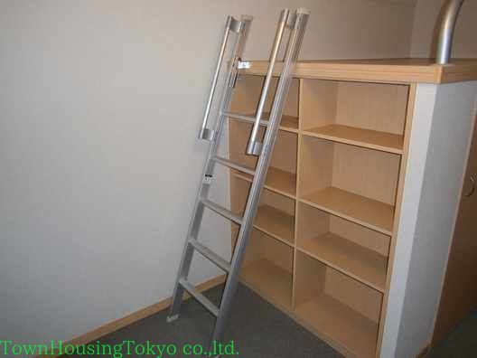 収納　形状に関しましては現況優先とします。