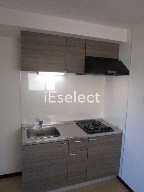 キッチン　２口コンロ付のシステムキッチン。