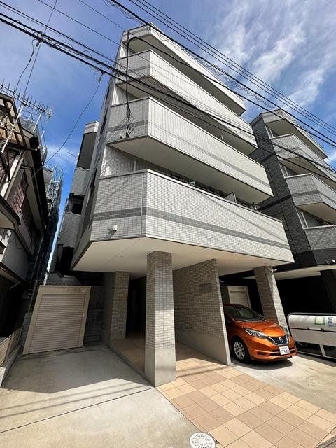 建物外観　幕張駅まで徒歩9分！お買物にも出やすい立地です