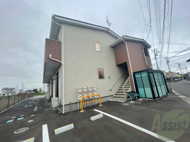 建物外観　名取市美田園３丁目「シーエスコート匠」