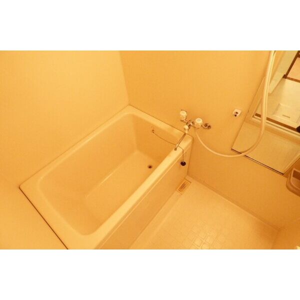 バス・シャワールーム　【デパート】T-FACE B館まで249m