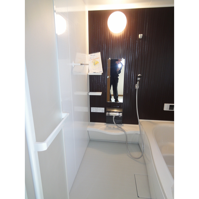 バス・シャワールーム　バス