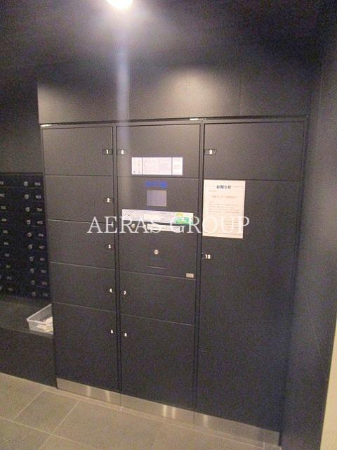 その他　宅配ボックス付き