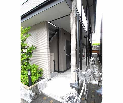 エントランス　きれいなエントランスです。