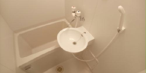 バス・シャワールーム　設備・仕様は号室により異なる為、現況を優先致します。