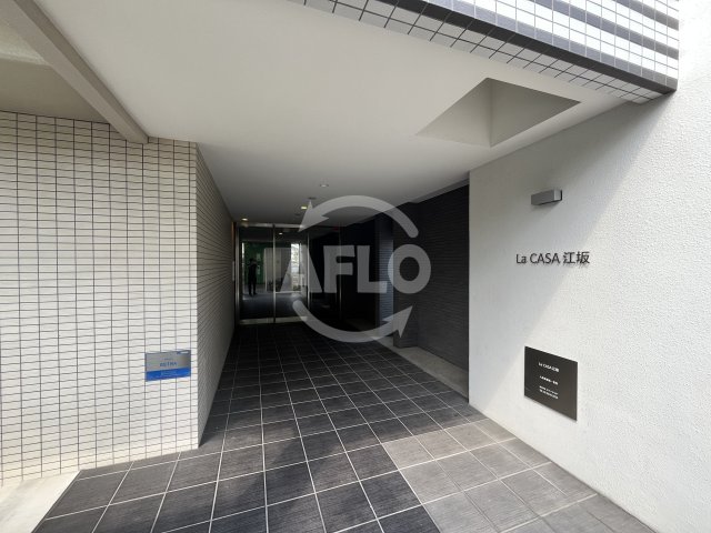 エントランス　LaCASA江坂　エントランス