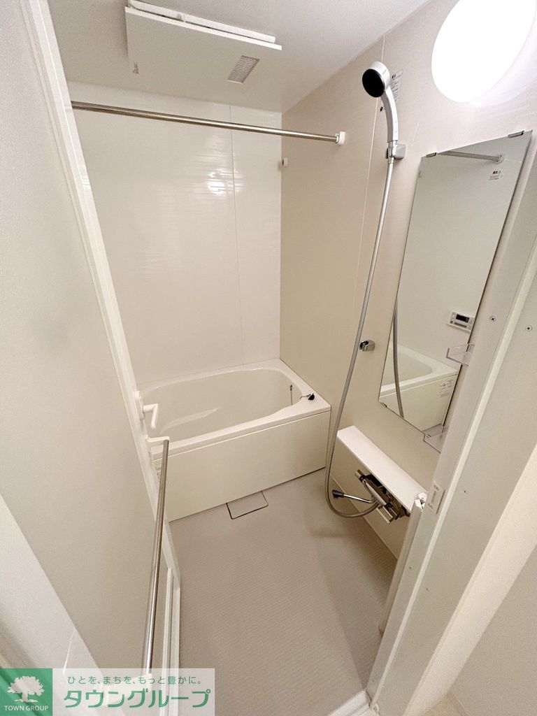 バス・シャワールーム　バス