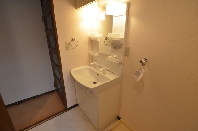 洗面設備　独立洗面化粧台付き☆