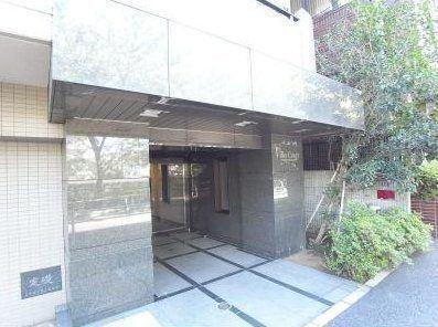 エントランス　オートロック付き