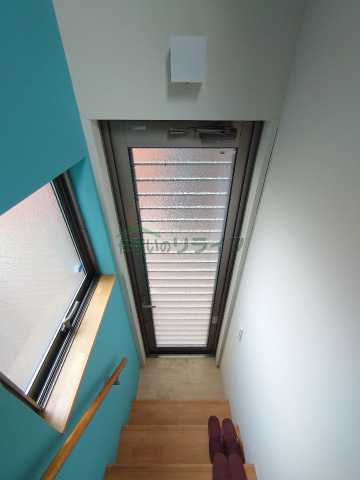 玄関　グランエッグス東大前