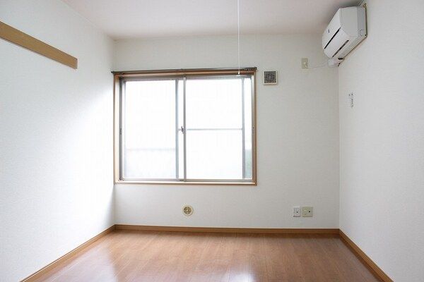 居室・リビング　他部屋参考写真