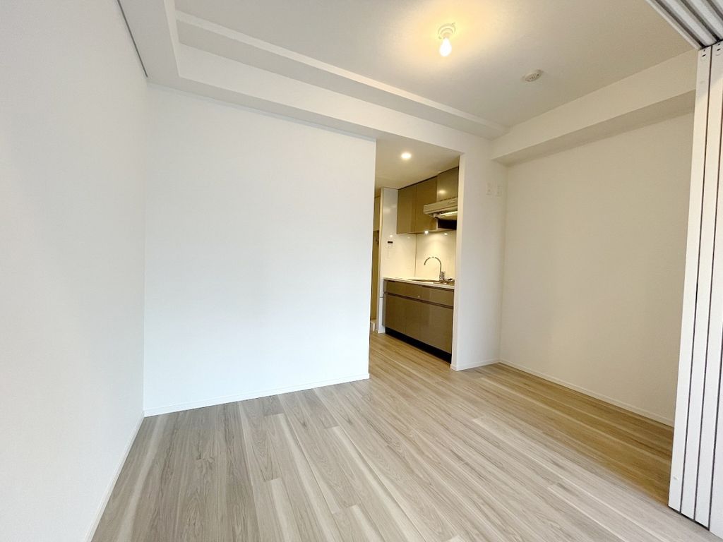 居室・リビング　※反転タイプ