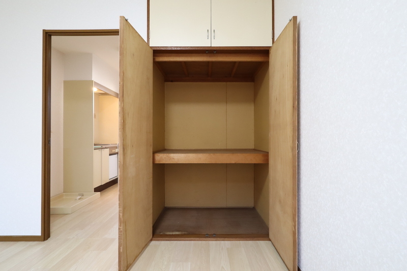 収納　※別号室写真（反転タイプ）