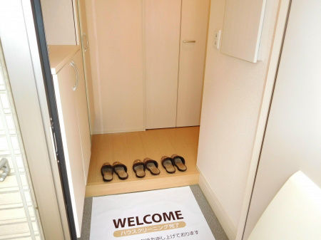 玄関　同建物別室の写真です。